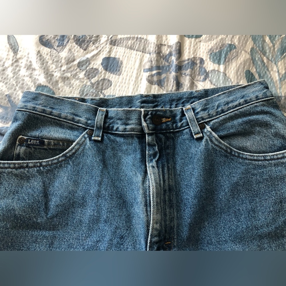Traditional Lee Riders jeans - Picture 2 of 3